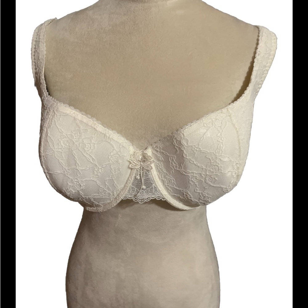 Wingslove NWOT Bra Sexy Underwire W Lace Size 42E